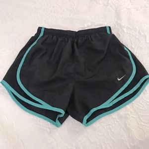 Nike Dri-FIT Shorts Black and blue XS